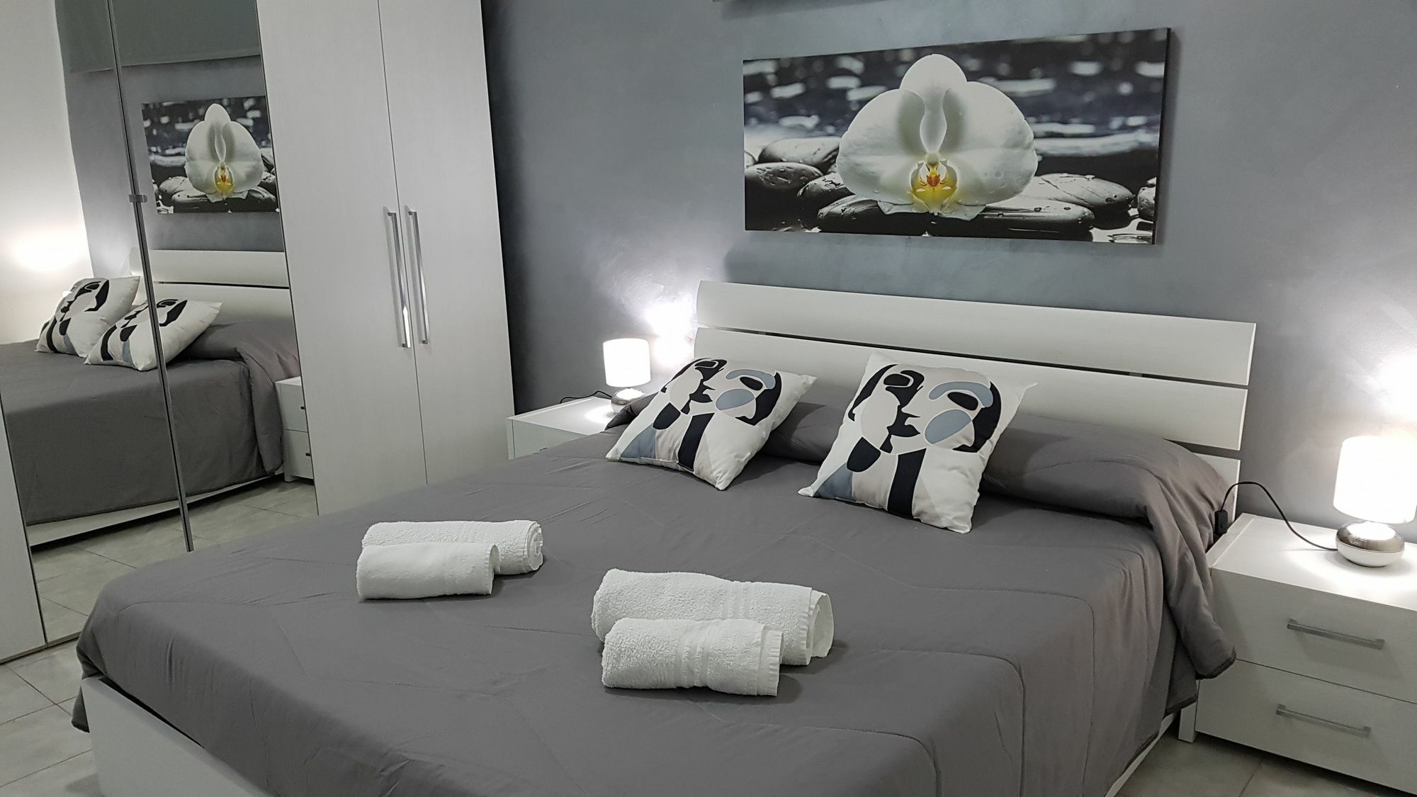 Ch Exclusive Apartments Cefalù Eksteriør bilde